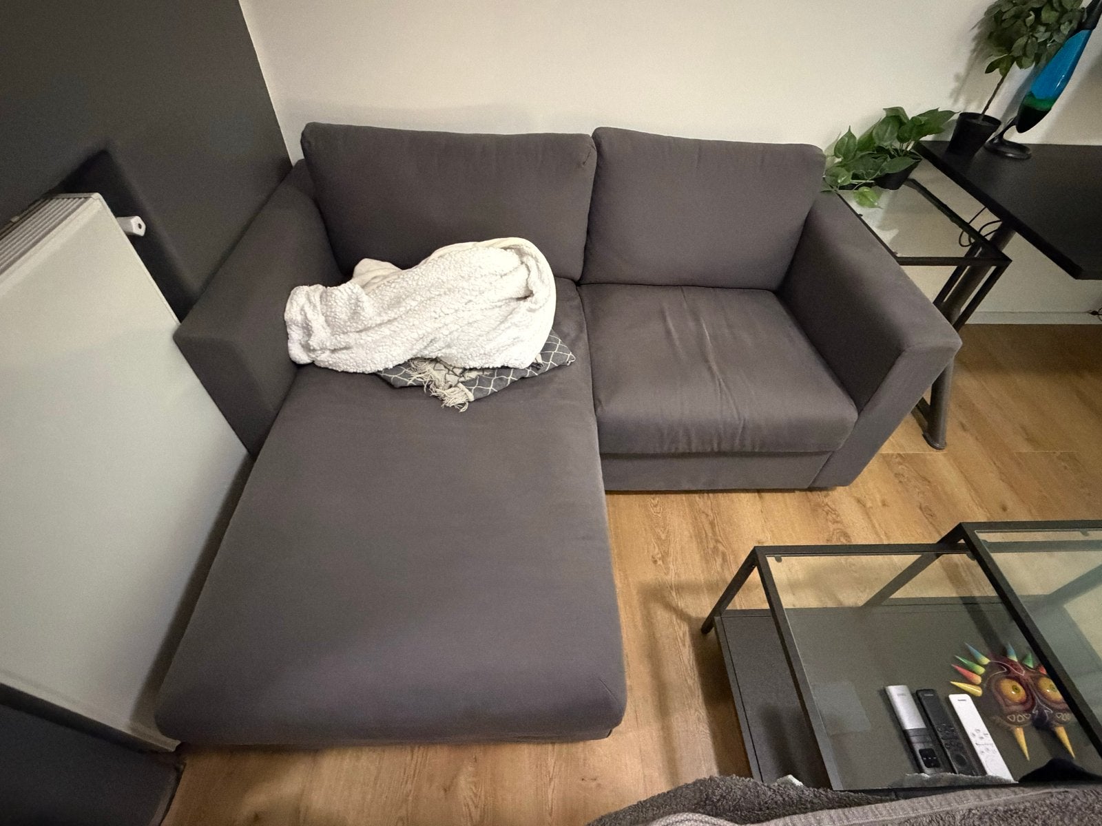 IKEA - Grijze hoekbank met chaise longue, Huis en Inrichting, Banken | Bankstellen, Gebruikt, 100 tot 125 cm, Hoekbank, Driepersoons