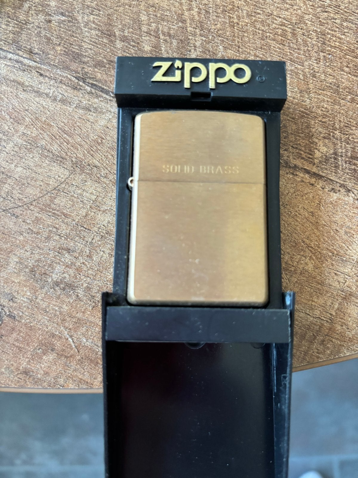Zippo Solid Brass Aansteker - Zo goed als nieuw, Ophalen of Verzenden, Zo goed als nieuw, Aansteker