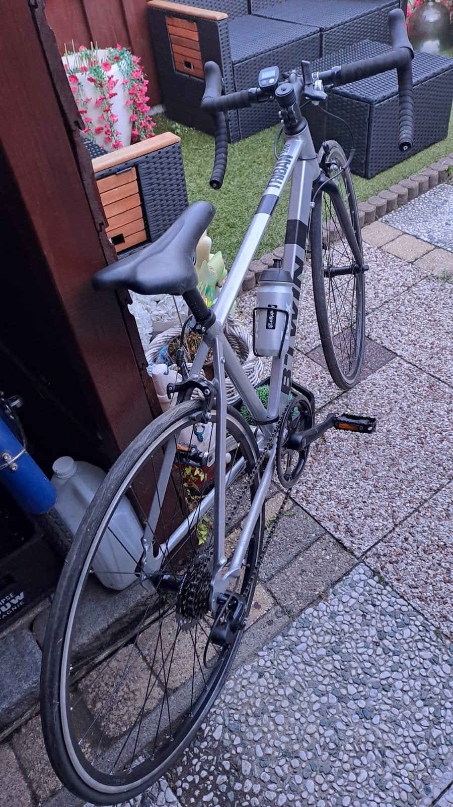 B'Twin Triban 100 racefiets - Zo goed als nieuw, Fietsen en Brommers, Aluminium, Zo goed als nieuw, Ophalen, Overige merken