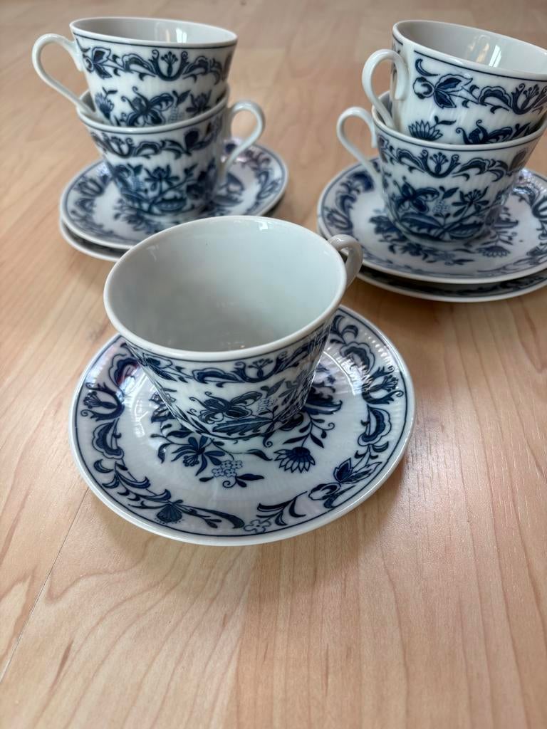 5 kopjes en 6 schoteltjes Imperial Blue, Antiek en Kunst, Ophalen