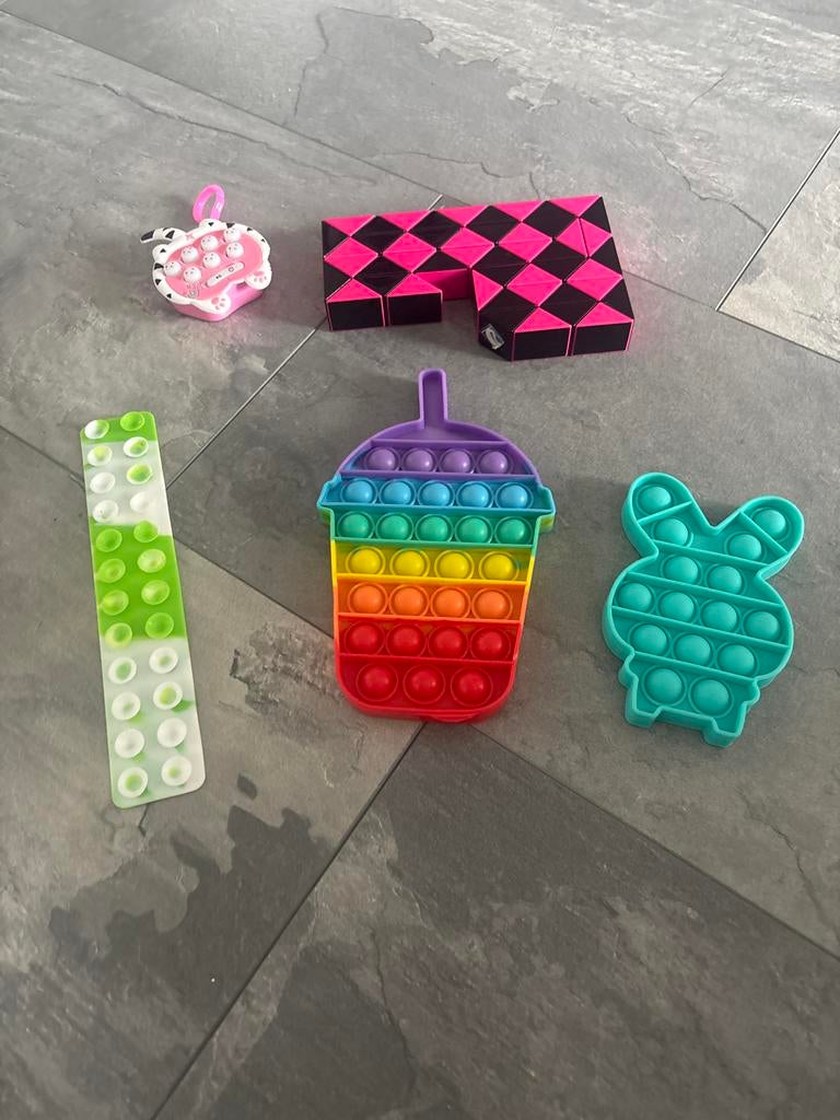 Fidget Speelgoed Set: Pop-its, Snake Cube en meer!, Ophalen of Verzenden, Zo goed als nieuw, Jongen of Meisje