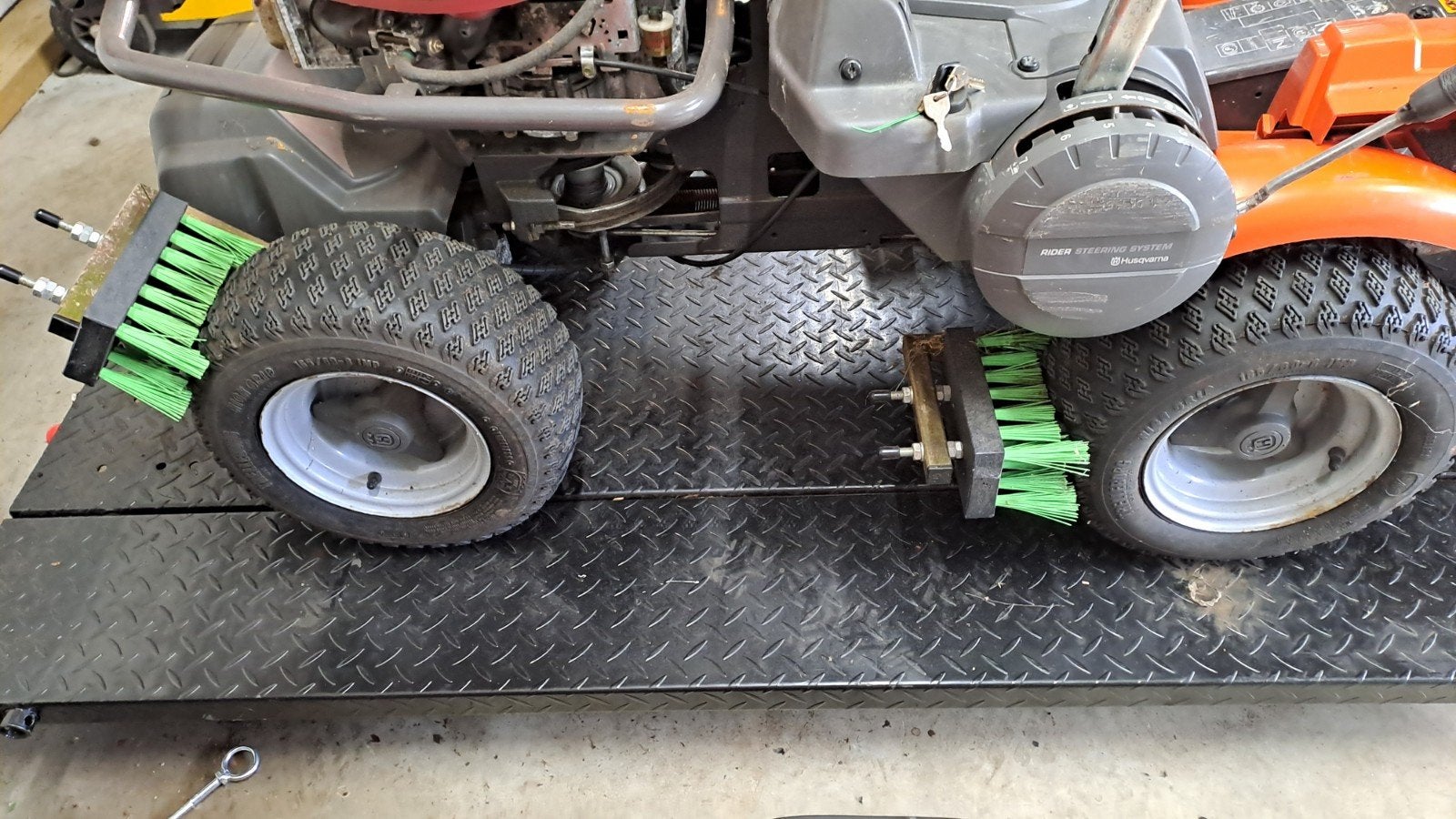 Husqvarna Rider Wielborstelset, Tuin en Terras, Ophalen, Gebruikt