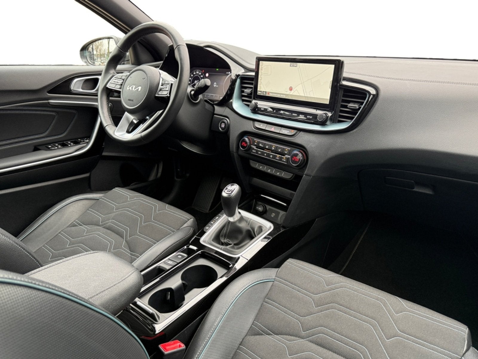 Kia Ceed 1.0 T-GDi Design Edition I JBL I Half-leder I Navi, Auto's, Kia, Gebruikt, Euro 6, Leder en Stof, Zwart