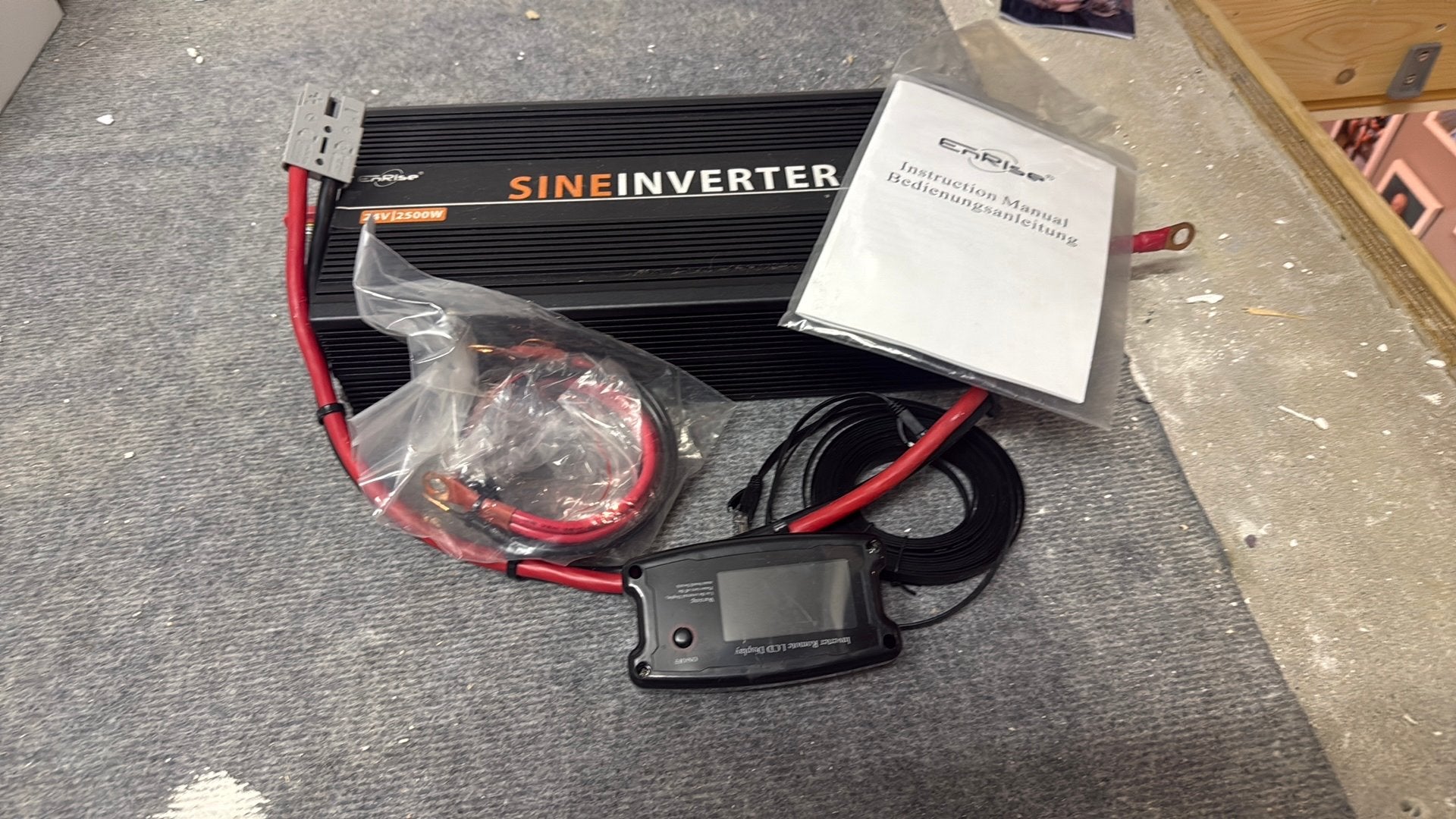 Omvormer 24v/2500w, Auto diversen, Ophalen, Zo goed als nieuw