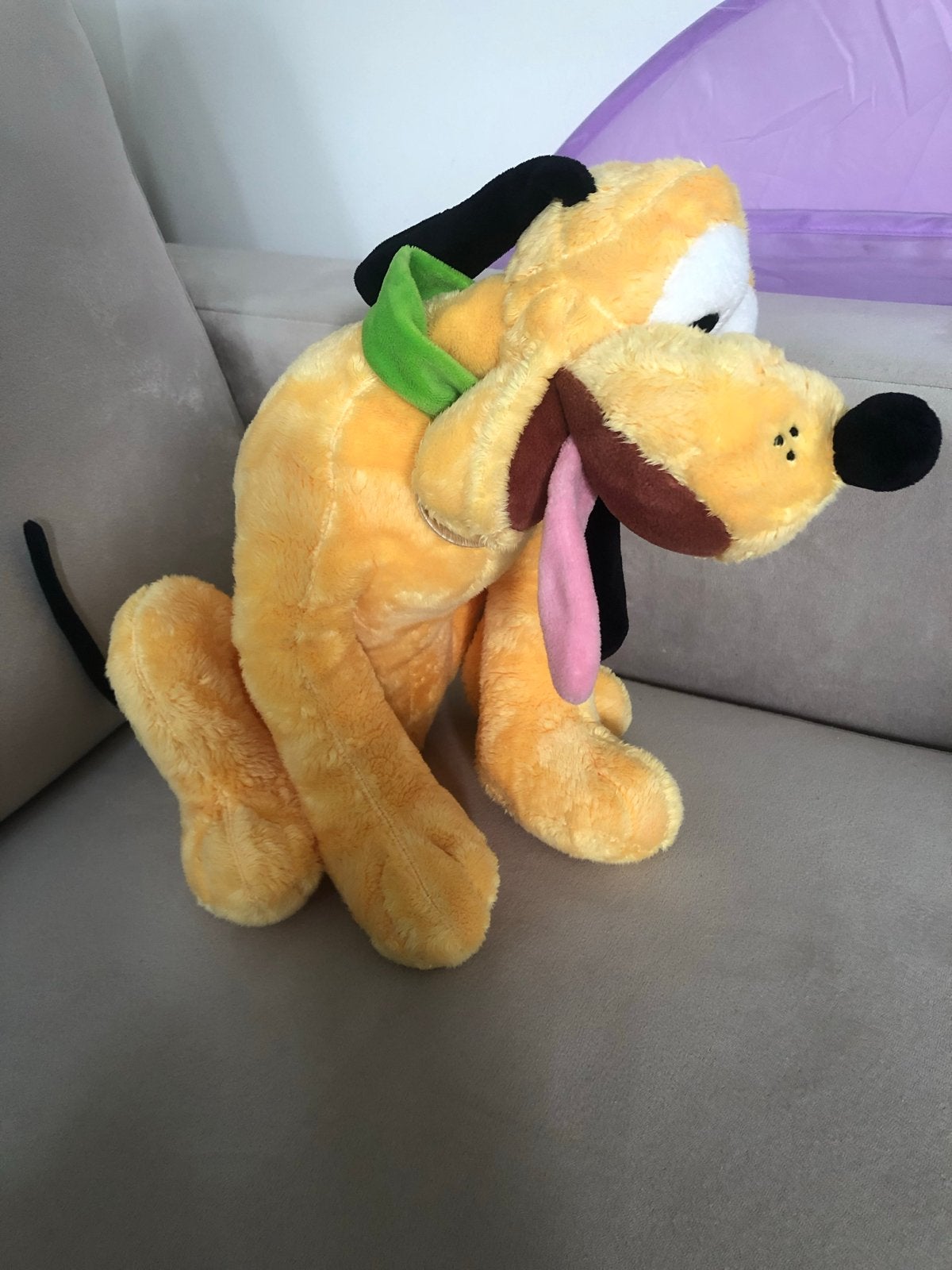 Leuke Pluto knuffel van Disney Sinterlaas of Kerst tip!, Disney, Geel, Middelgroot (20 tot 80 cm), Hond