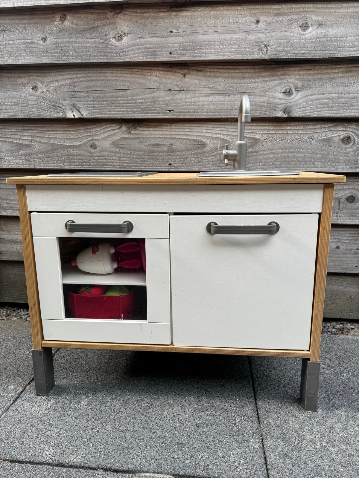 Houten ikea speelkeuken met kraan en kookplaat, Ophalen, Gebruikt, Hout, Speelkeuken
