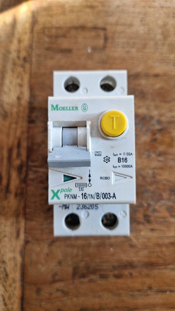 Moeller aardlekautomaat 1 stuks 30 ma B16, Ophalen of Verzenden, Schakelaar