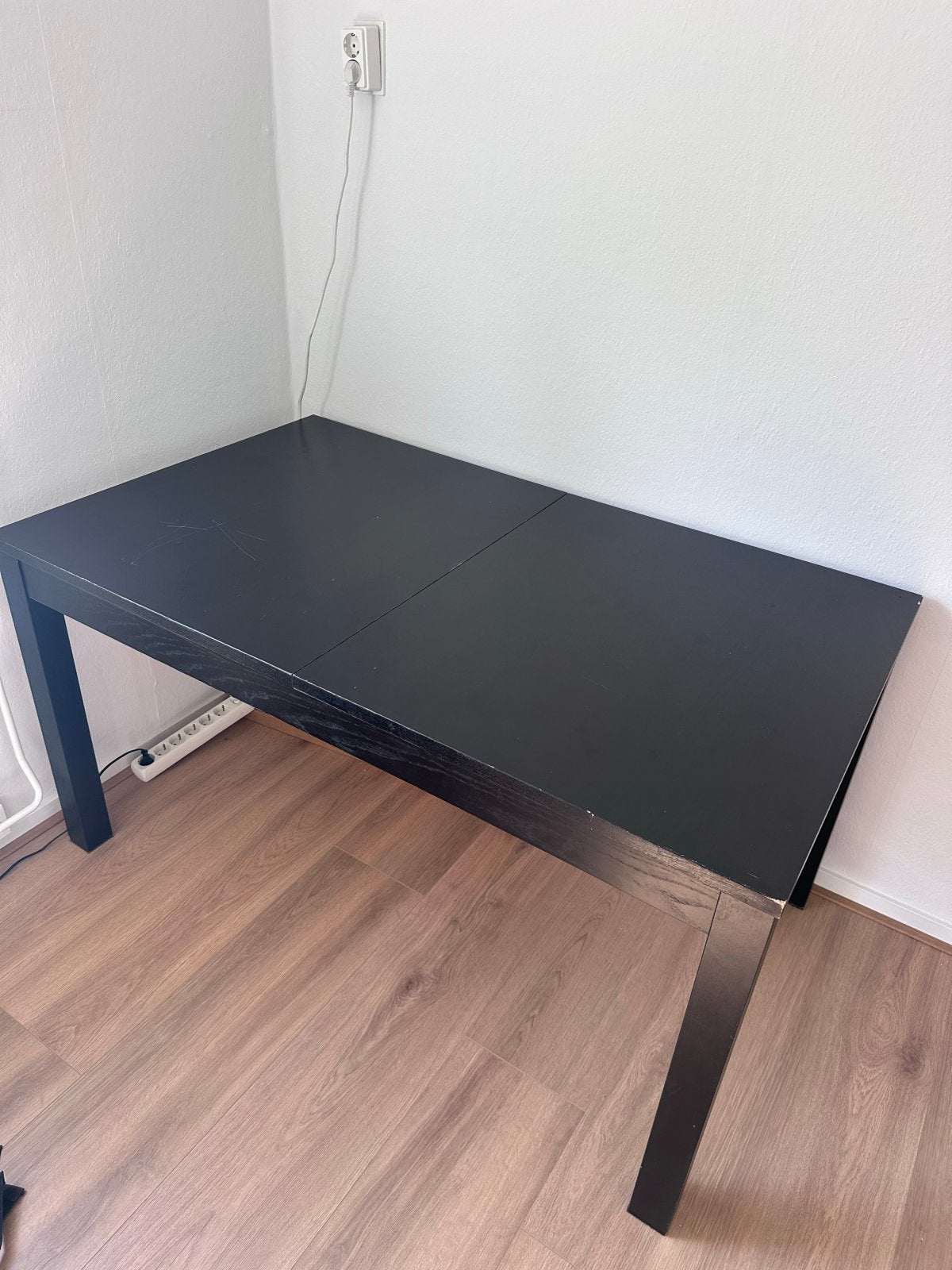 Uitschuifbare eettafel - Zwart, Ophalen, Gebruikt, 100 tot 150 cm, 50 tot 100 cm
