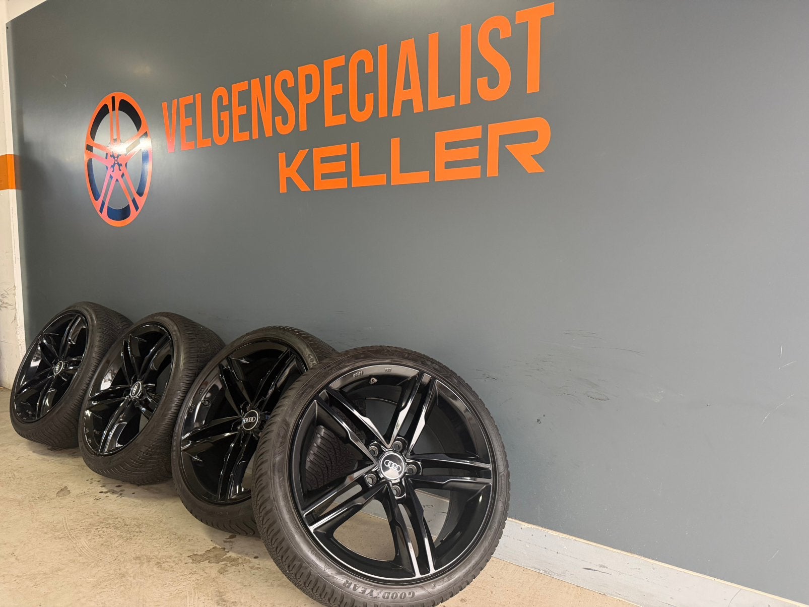 Audi A3 velgen 18 inch 5x112 225/40/18 Allseason zgan set, Ophalen of Verzenden, 18 inch, All Season, Banden en Velgen