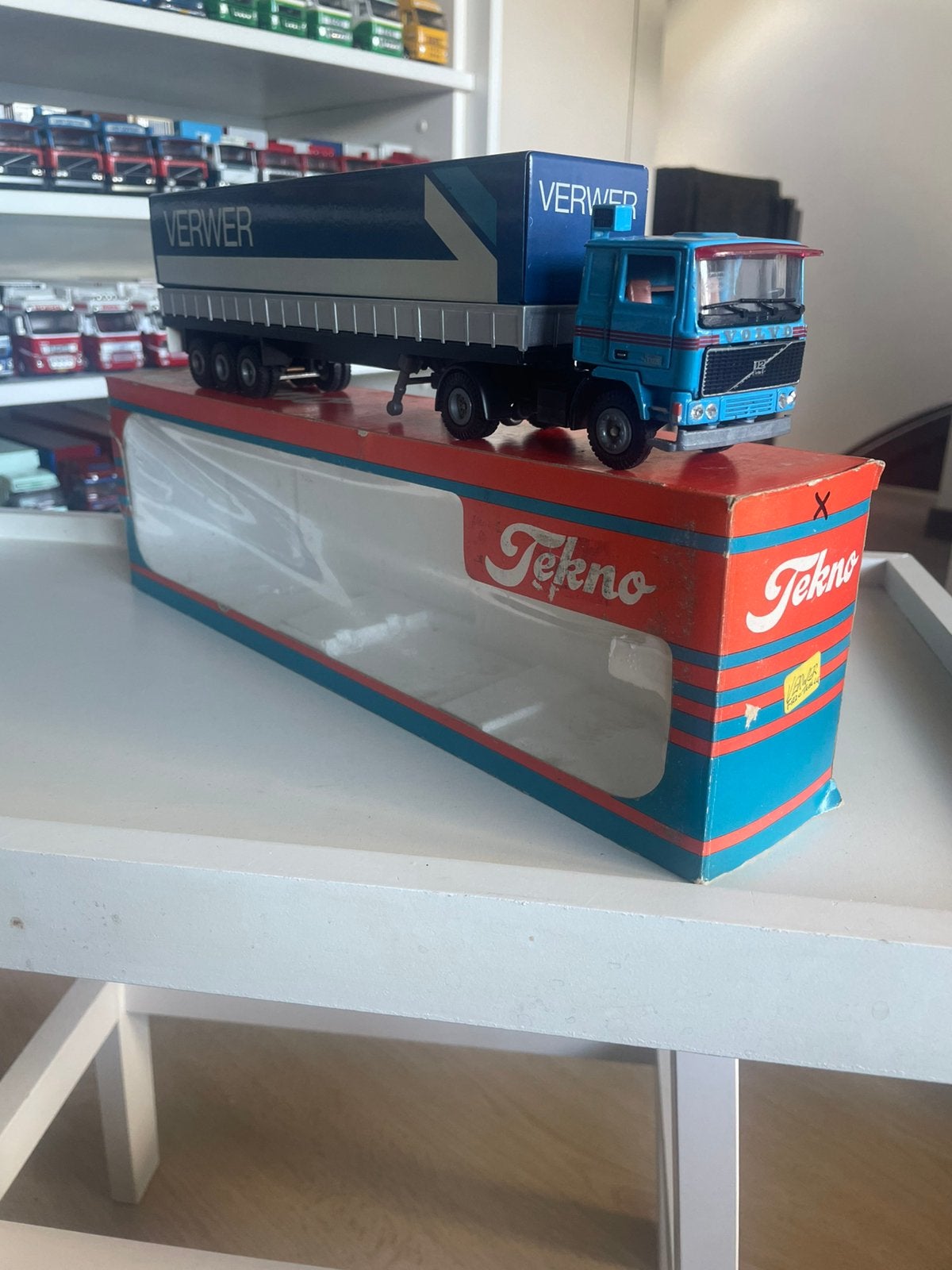 Volvo F1220 Tekno VERWER, Hobby en Vrije tijd, Modelauto's | 1:50, Ophalen of Verzenden, Zo goed als nieuw, Bus of Vrachtwagen
