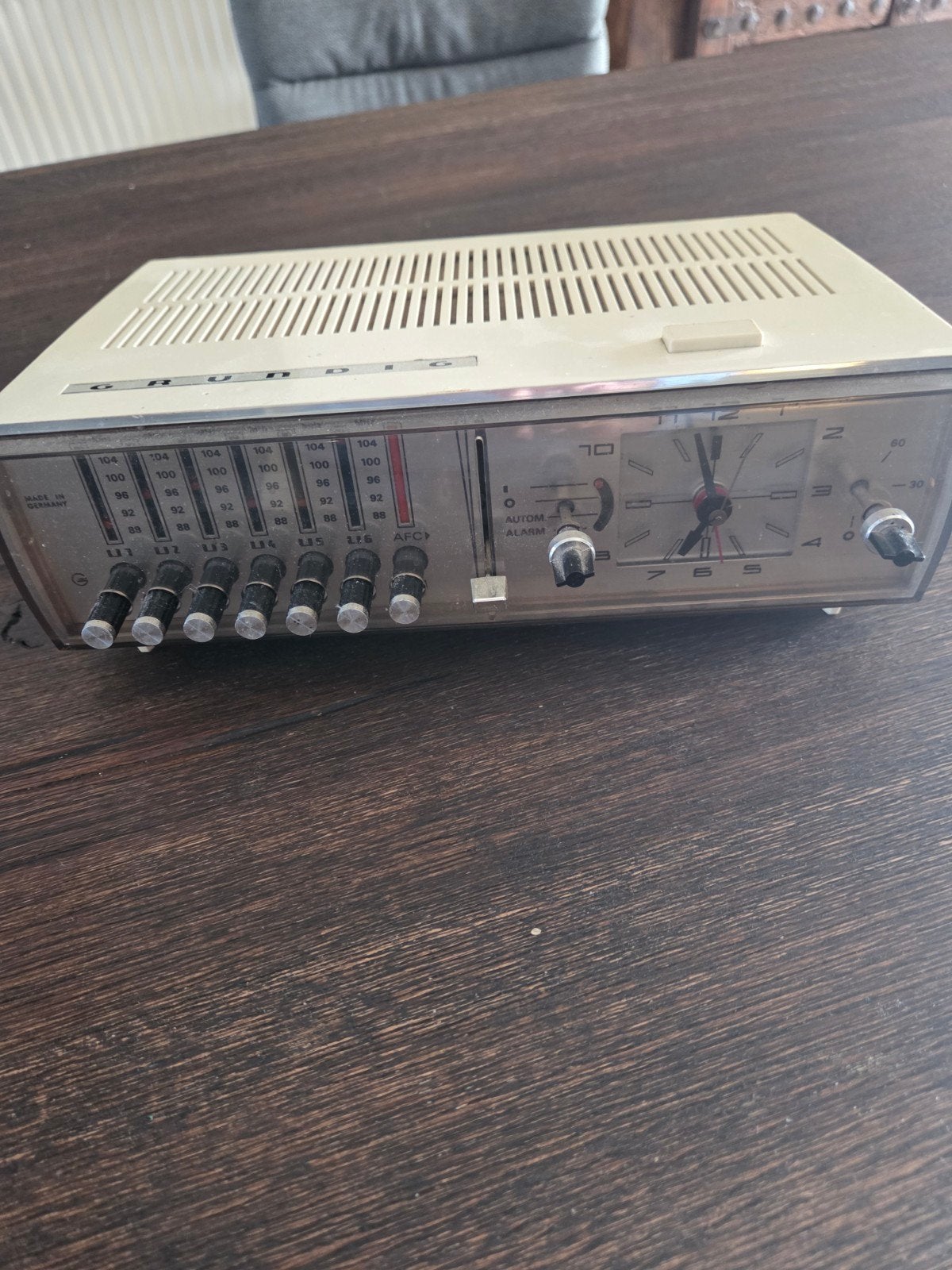 Vintage Grundig Sono-Clock Radio - Werkt Perfect!, Audio, Tv en Foto, Ophalen of Verzenden, Gebruikt, Radio