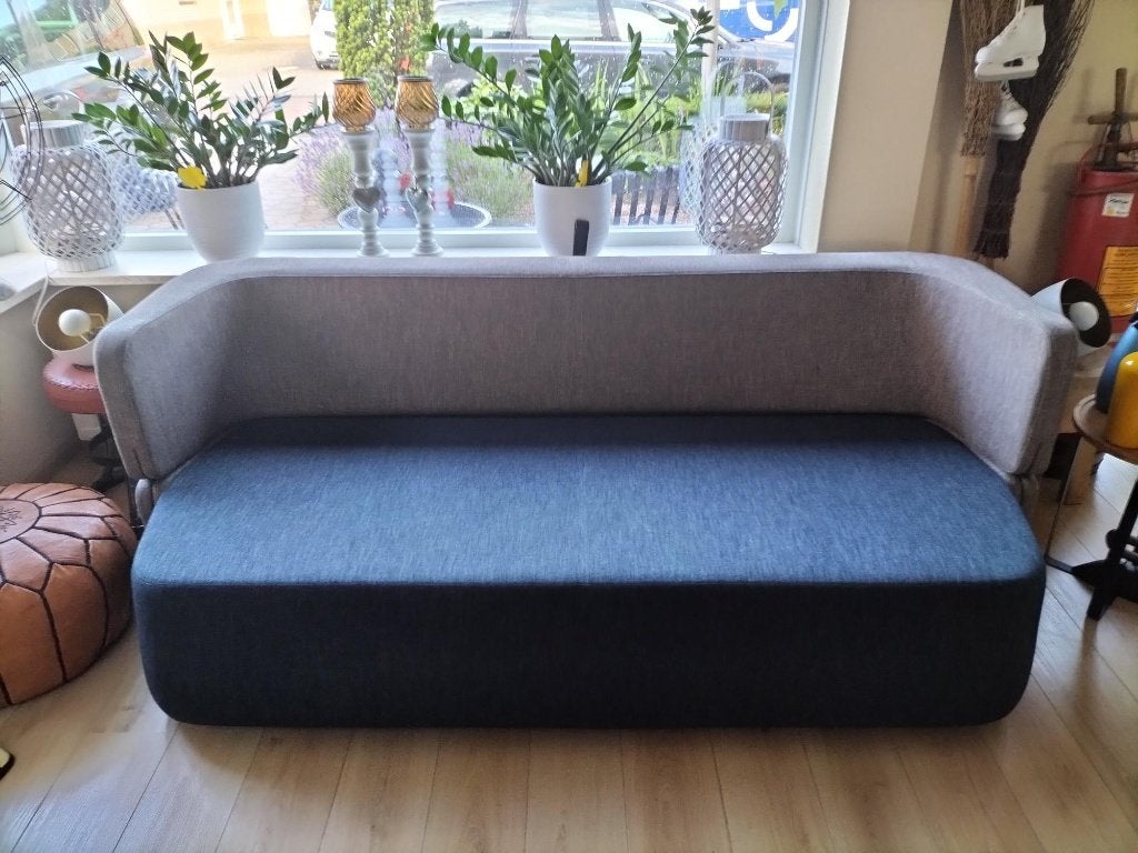 Prachtige moderne Revolve design bank slaapbank Prostoria, Huis en Inrichting, Ophalen, Minder dan 75 cm, Design modern slaapbank