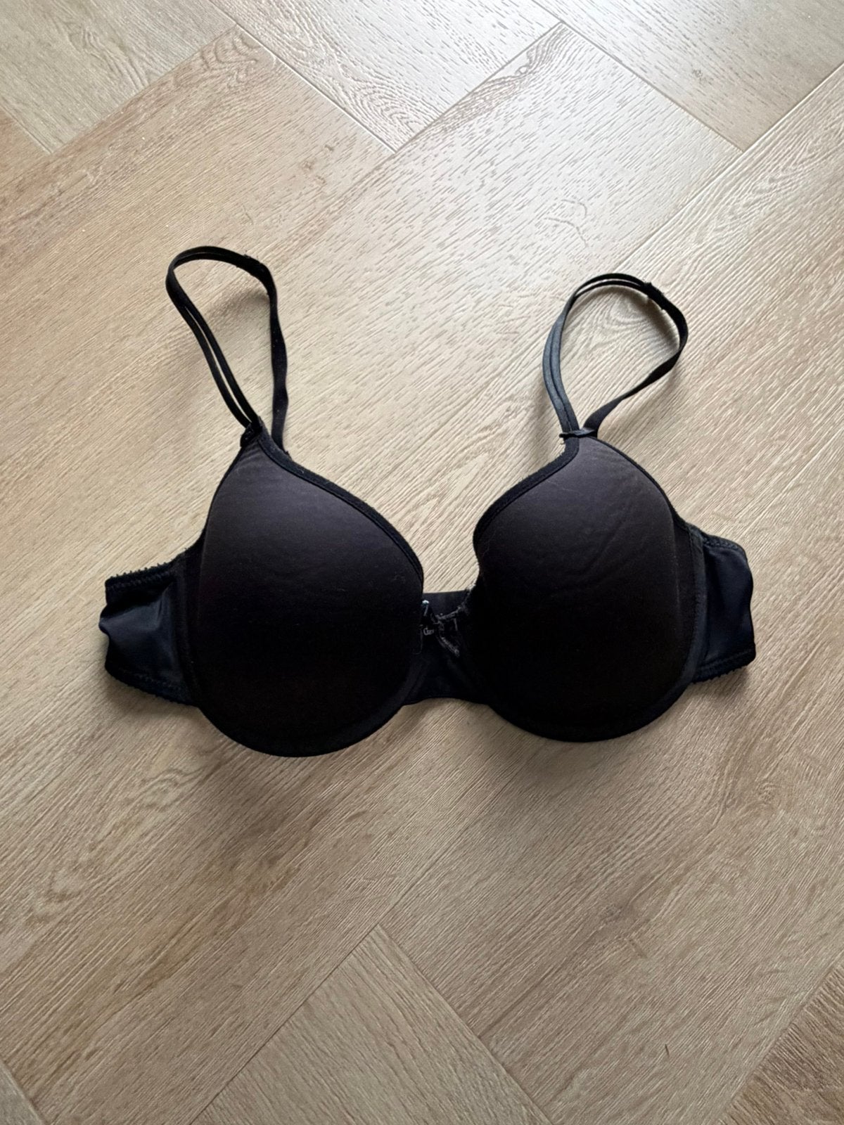 Zwarte bh van Chantelle maat 70c, Ophalen of Verzenden, Zwart, BH