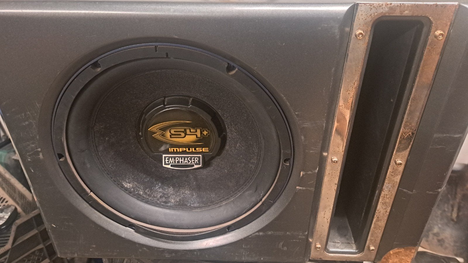 Emphaser S4 Impulse Subwoofer in behuizing, Ophalen of Verzenden, Gebruikt