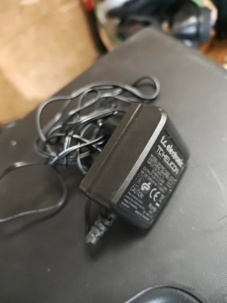 TC Helicon Voeding Adapter 12V 0.4A, Ophalen of Verzenden, Gebruikt