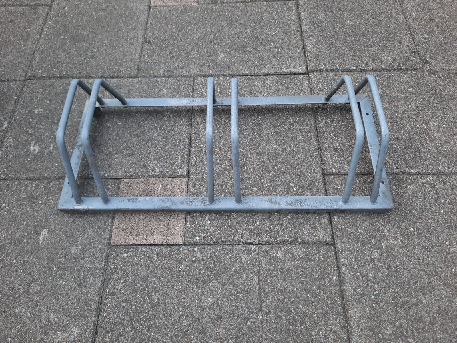 T.k. fietsenrek, voor 3 fietsen., Ophalen