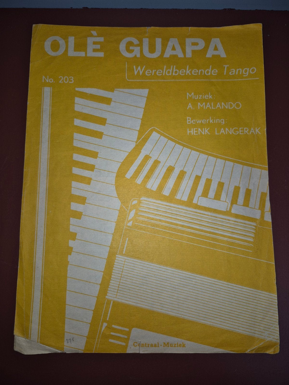 Olé Guapa Wereldbekende Tango bladmuziek A. Malando, Muziek en Instrumenten, Latin en Salsa, Gebruikt, Piano, Ophalen of Verzenden