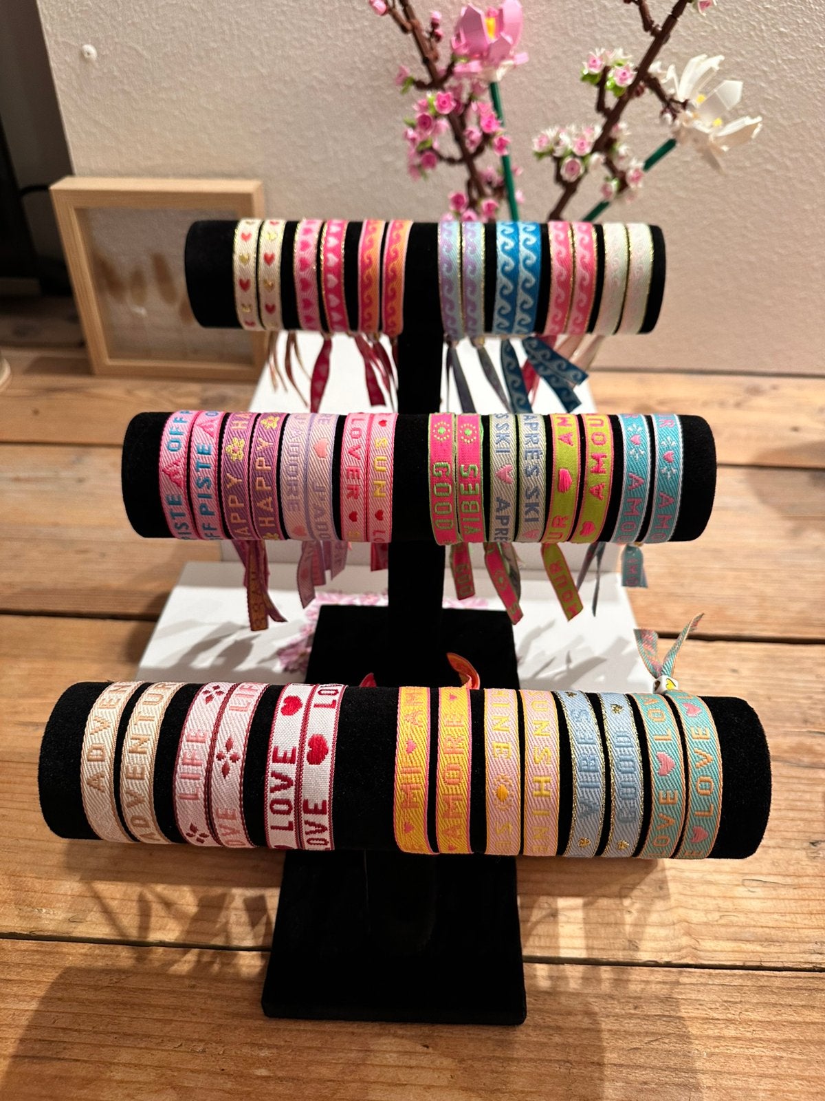 Leuke lint armbandjes 21 verschillende Ibiza style zomer., Ophalen of Verzenden, Zo goed als nieuw, Overige kleuren, Zilver