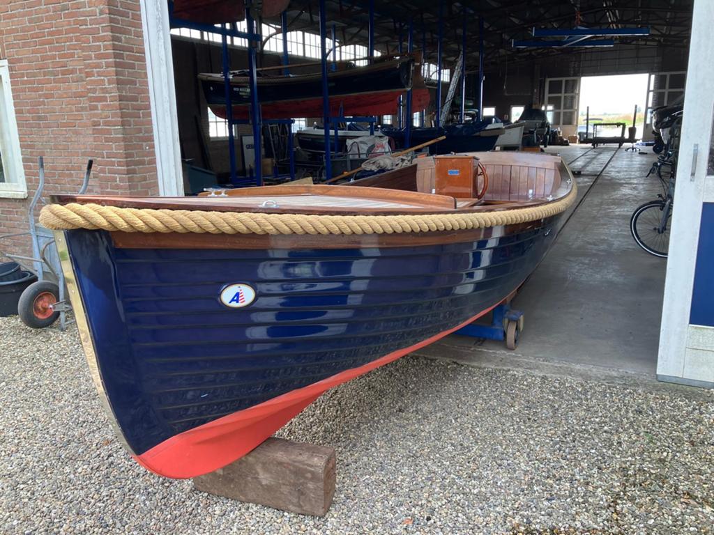 Akerboom Spiegelsloep, Ophalen, Binnenboordmotor, Diesel, Sloep