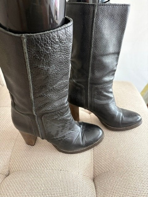 Essentiel boots, Kleding | Dames, Schoenen, Hoge laarzen, Zwart, Ophalen of Verzenden, Essentiel Antwerp