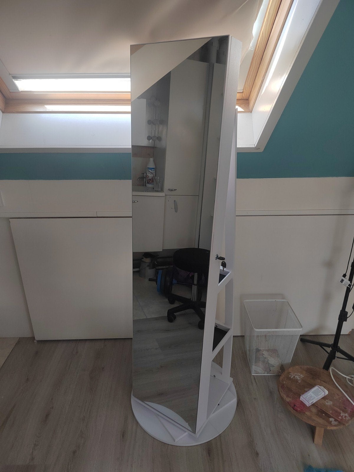 Draaibare spiegel met sieradenkast en opbergruimte, Ophalen, Minder dan 50 cm, Gebruikt, 150 tot 200 cm