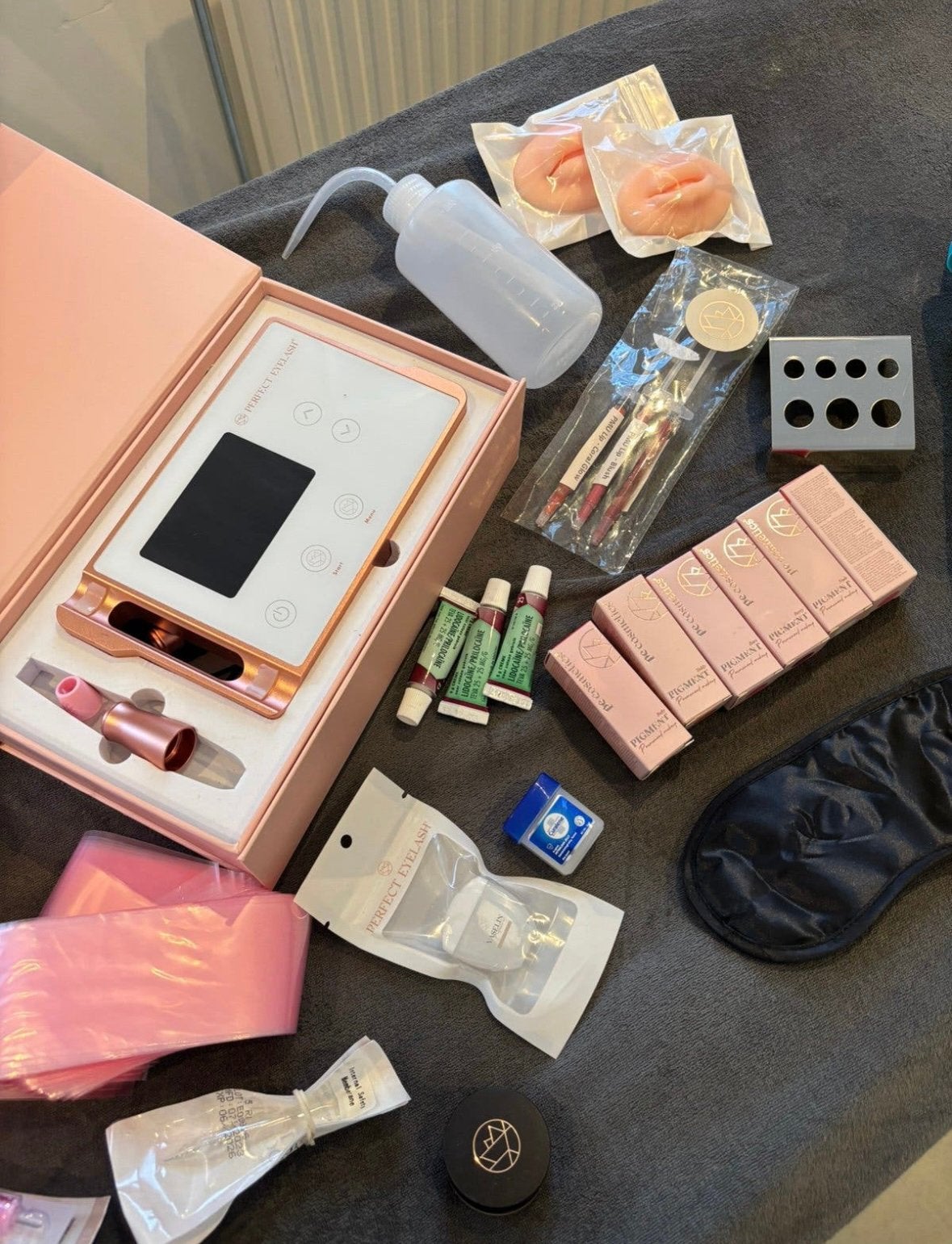 PE COSMETICS, Ophalen of Verzenden, Zo goed als nieuw, Handen en Nagels
