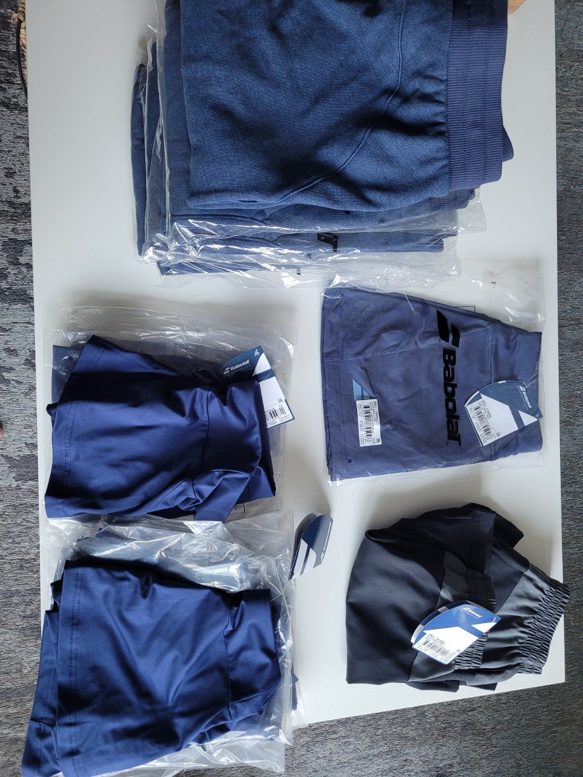 Nieuwe Babolat tenniskleding: diverse maten, L00, Nieuw, Ophalen of Verzenden, Kleding