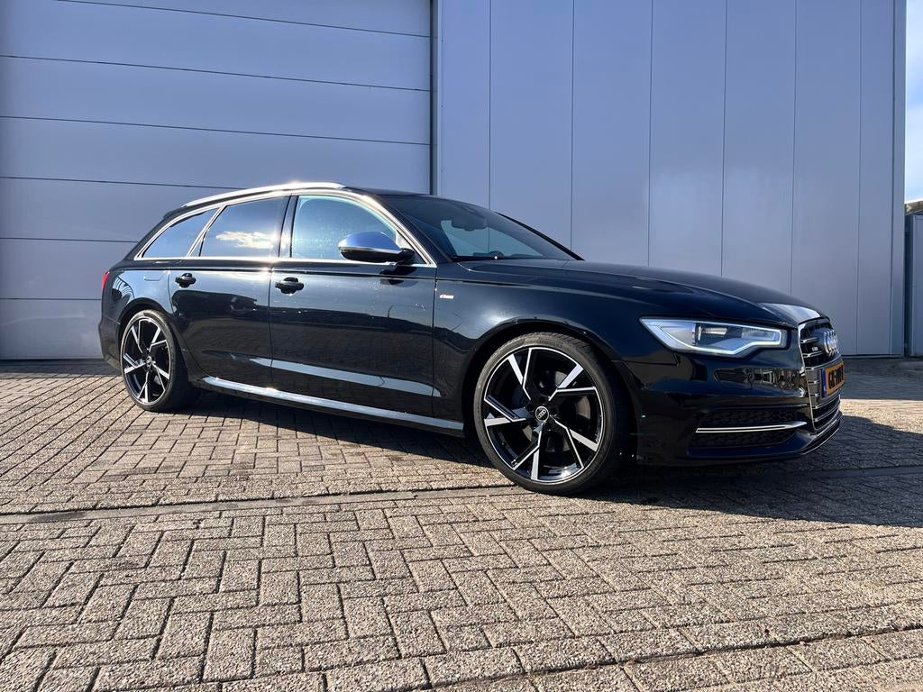 Audi A6 3.0TDI 180KW Avant Quat S-tr 2012 Zwart luchtvering, Auto's, Audi, Automaat, Zwart, 2000 kg, Zwart