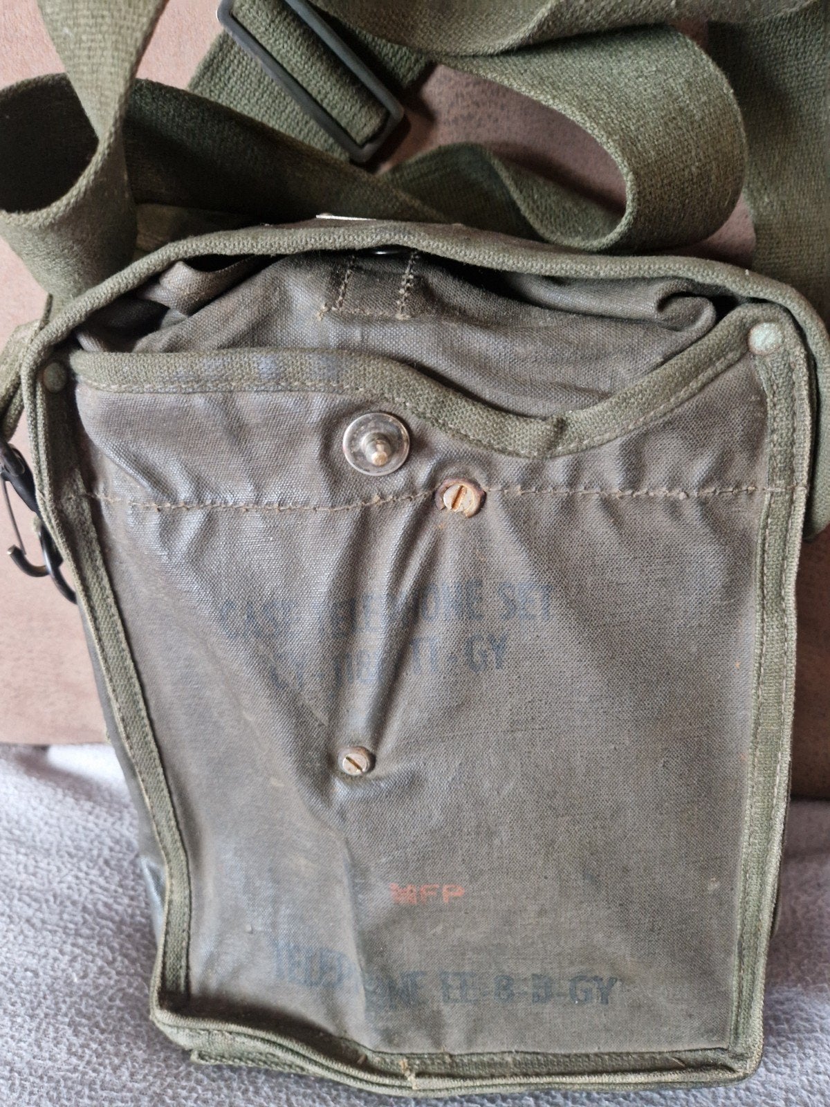 Vintage Militair Veldtelefoon met Draagtas - WOII Tijdperk, Ophalen of Verzenden