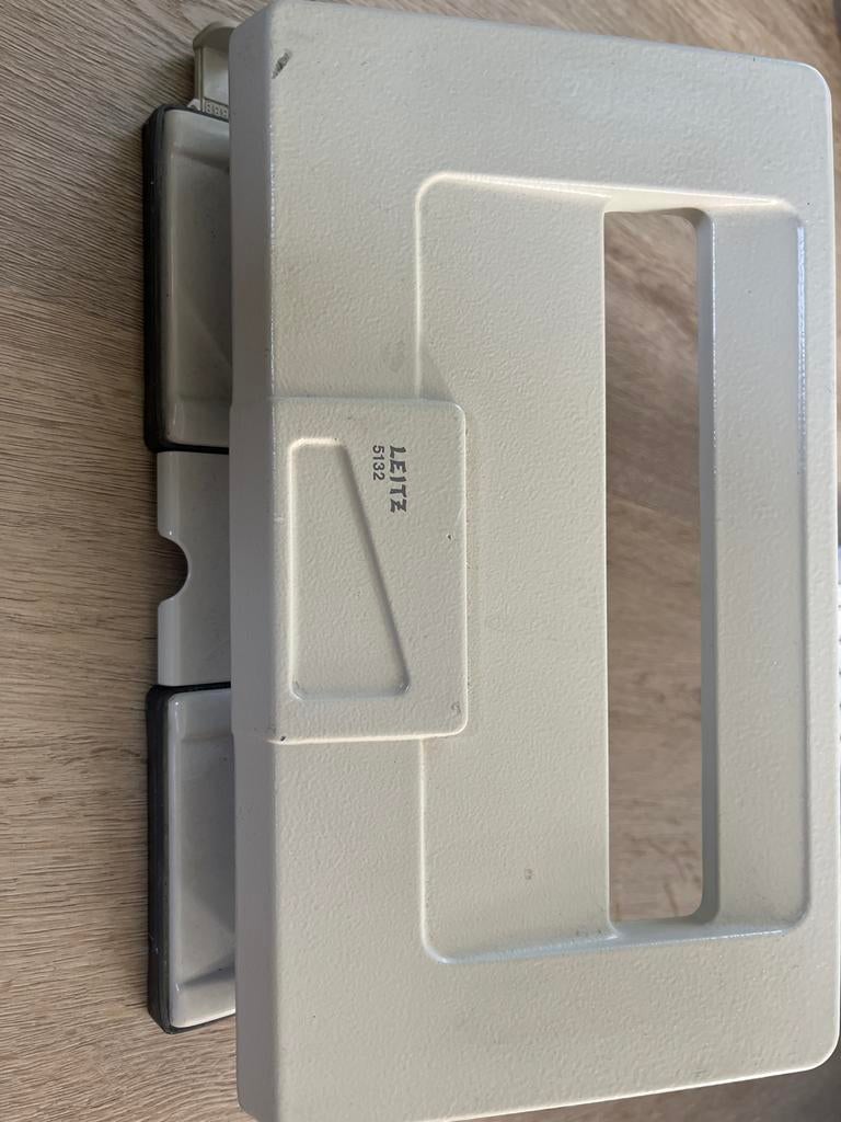 Leitz Perforator 5132 - Robuuste Gatenmaker, Verzenden, Gebruikt