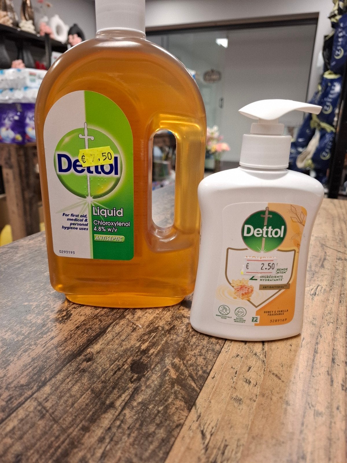 Dettol Liquid Antiseptic & Handzeep Pakket, Huis en Inrichting, Schoonmaakartikelen, Schoonmaakmiddel, Ophalen of Verzenden