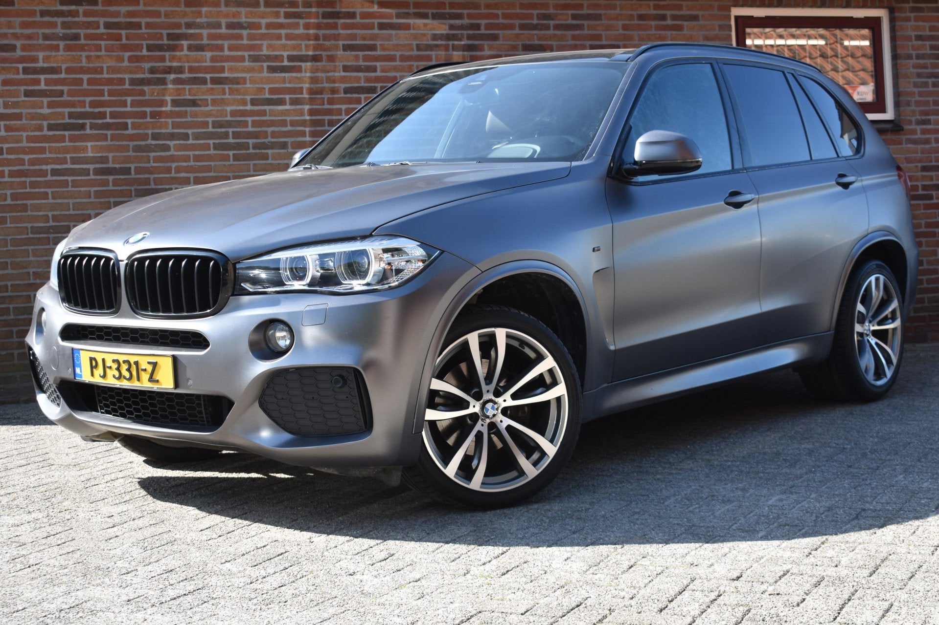 BMW X5 XDrive30d High Executive 7p. '15 LED Leder Clima Navi, Auto's, BMW, Gebruikt, 2993 cc, 241 €/maand, 259 pk