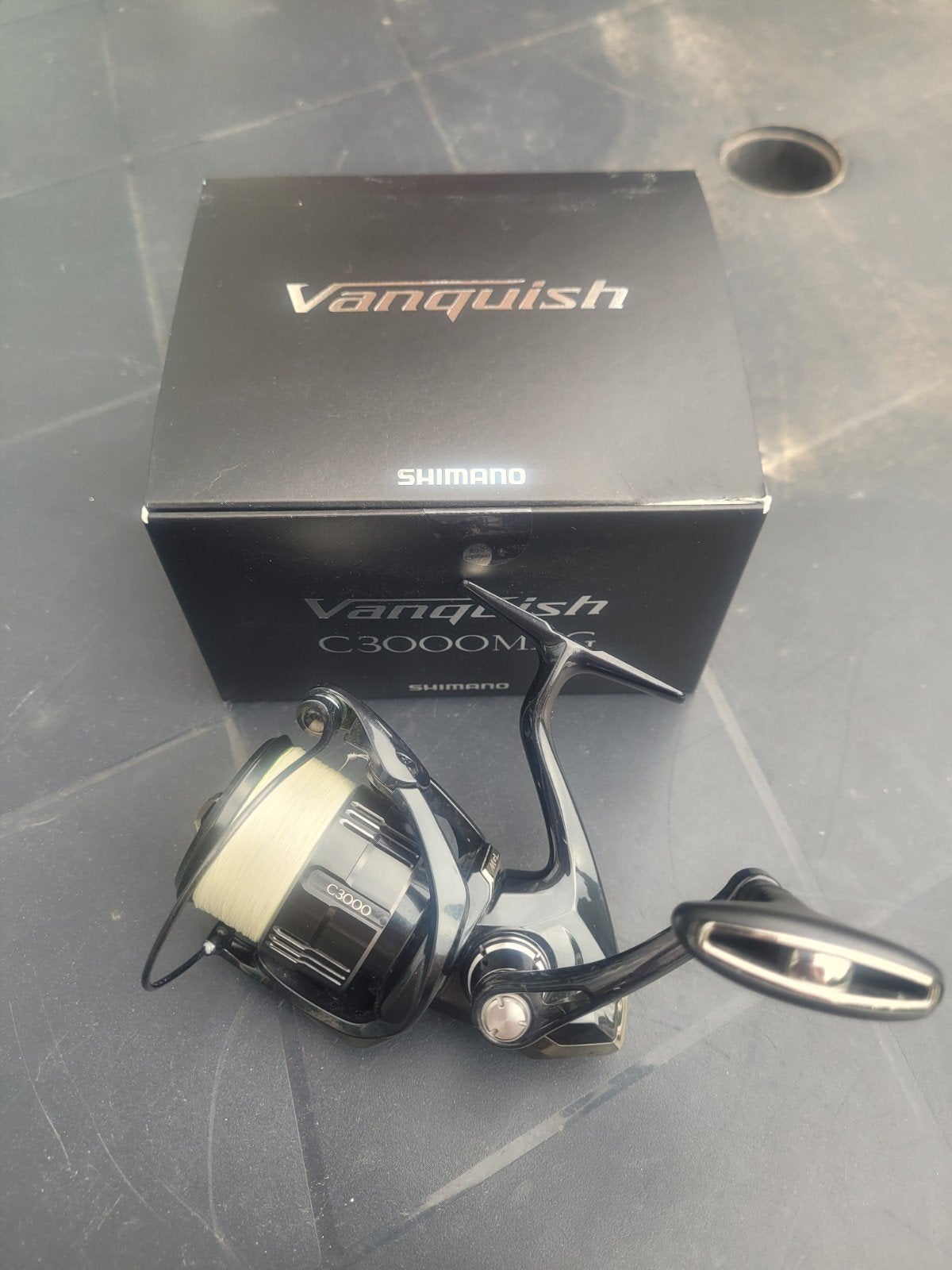 Zeer nette Shimano Vanquish 3000c MHG, Watersport en Boten, Ophalen of Verzenden, Zo goed als nieuw, Molen