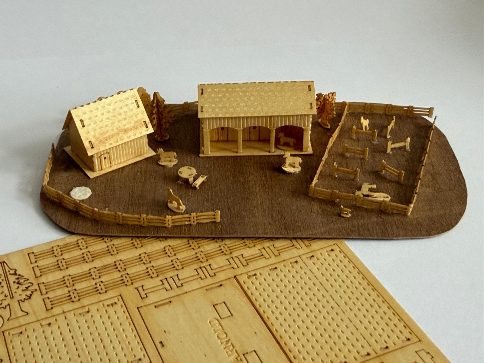 Paardenstal met toebehoren, Verzamelen, Poppenhuizen en Toebehoren, Ophalen of Verzenden, Nieuw, Overige typen