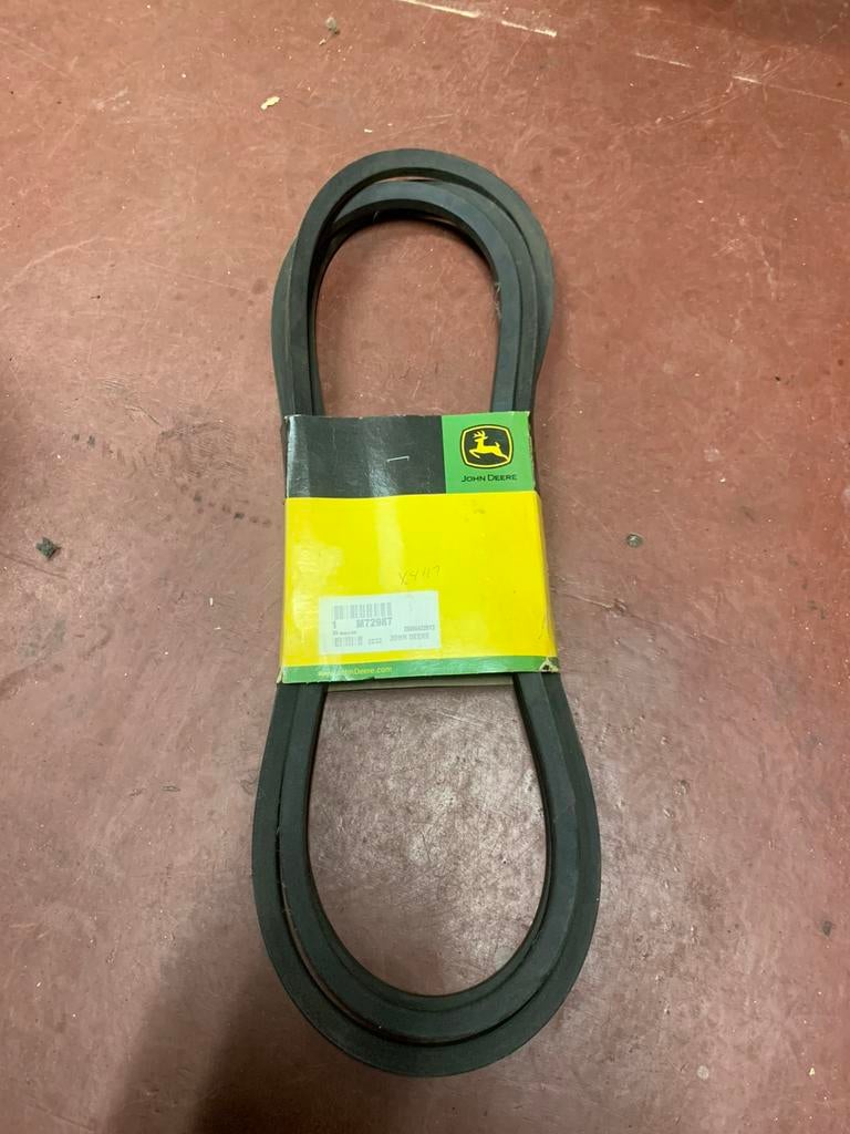 John deere grasmaaier v riem m72987 v-belt omtrek 355cm, Cirkelmaaier, Nieuw, Ophalen of Verzenden, Benzine-grasmaaier