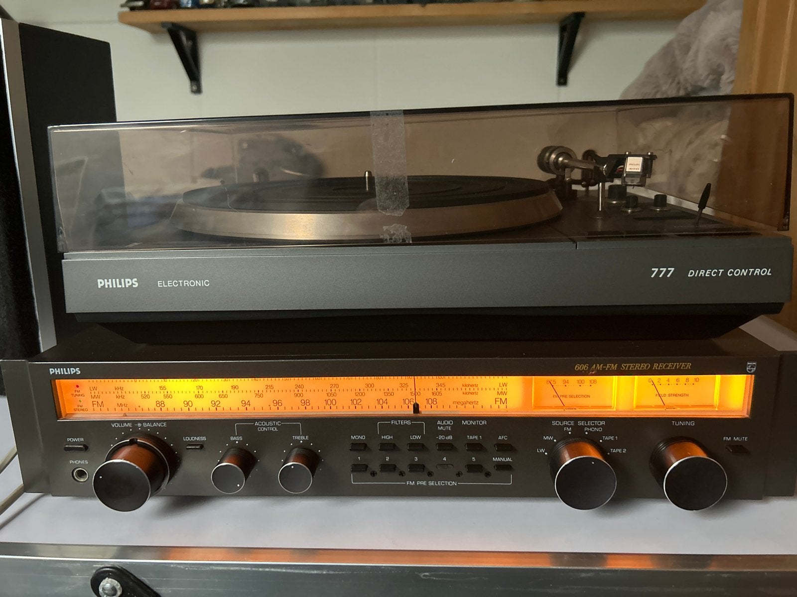 Tuner/Versterker van philips type 606, Ophalen, Refurbished, Minder dan 60 watt, Overige merken