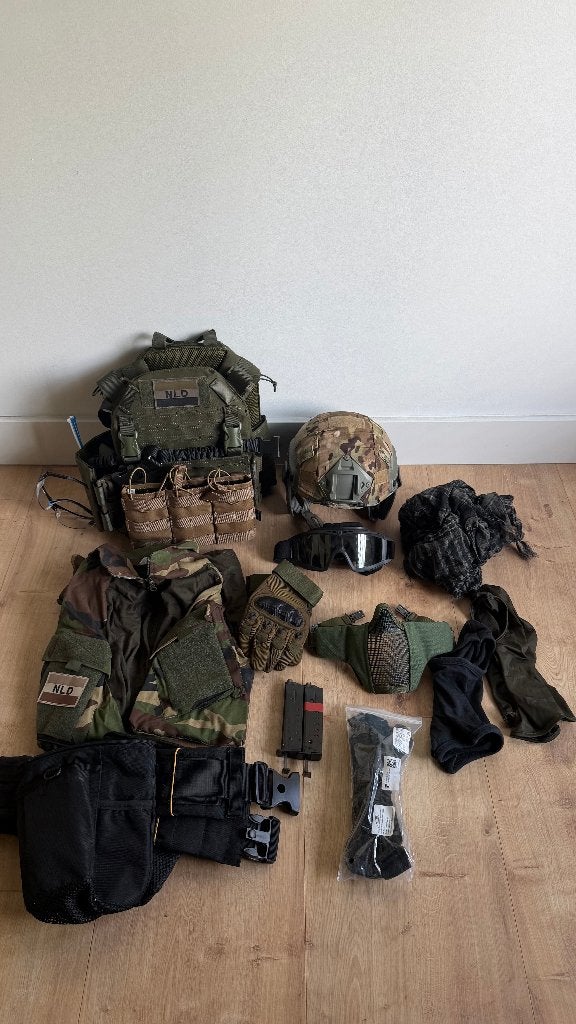 Volledige Airsoft uitrusting, Ophalen, Zo goed als nieuw