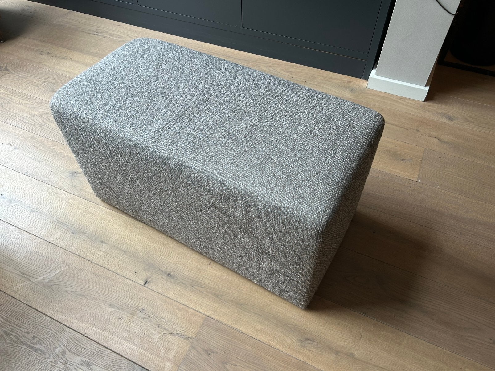 Op maat gemaakte poef/bankje/hocker, Ophalen, Minder dan 50 cm, 75 tot 100 cm, Zo goed als nieuw