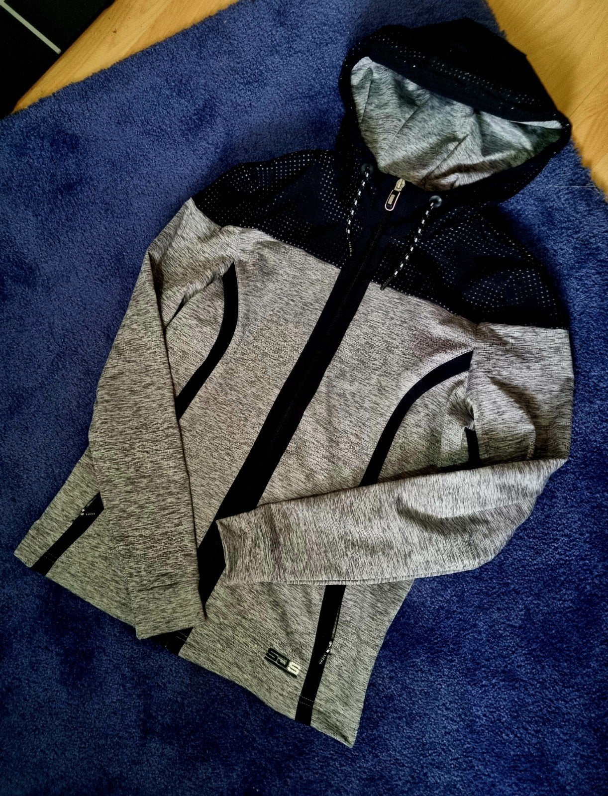 Nieuwe sportjas maat S, Kleding | Dames, Nieuw, Ophalen of Verzenden, Fitness of Aerobics, Maat 36 (S)