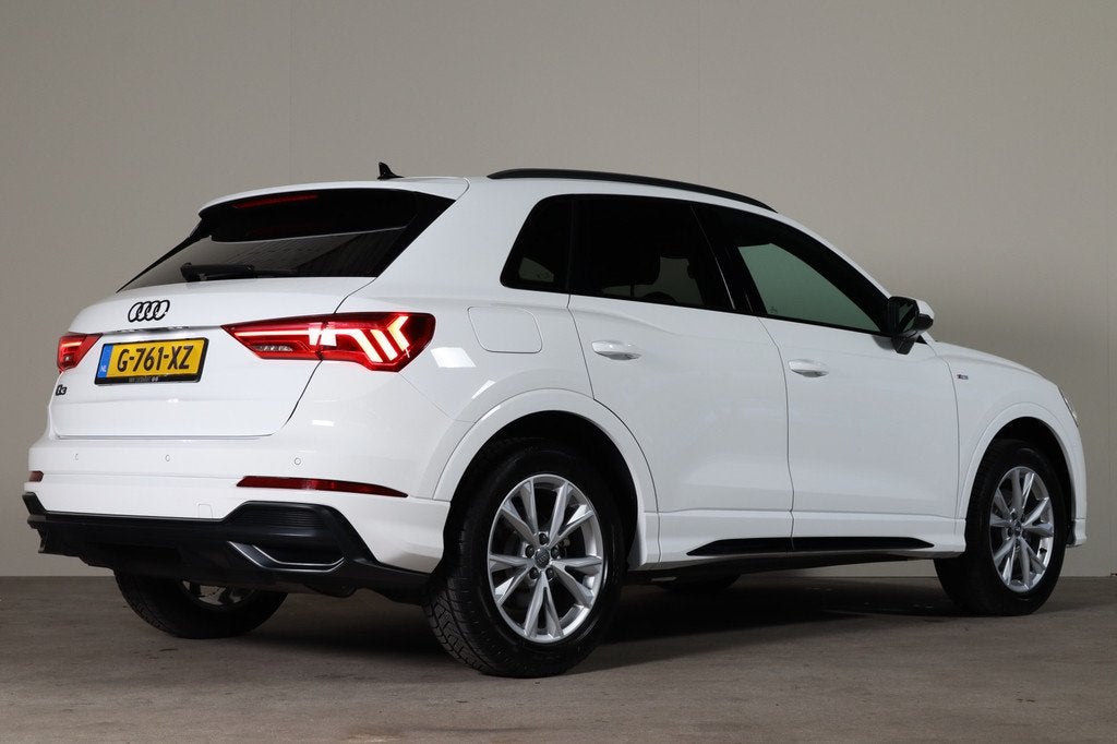 Audi Q3 35 TFSI Pro Line S-Line NL-Auto! Sfeerverlichting I, Auto's, Euro 6, 4 cilinders, 150 pk, 1505 kg