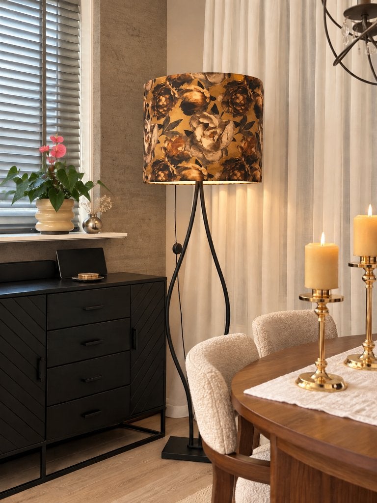 Mooie grote vloerlamp met bijzondere bloemenkap, Huis en Inrichting, Ophalen, Metaal, E27 (groot), Zo goed als nieuw