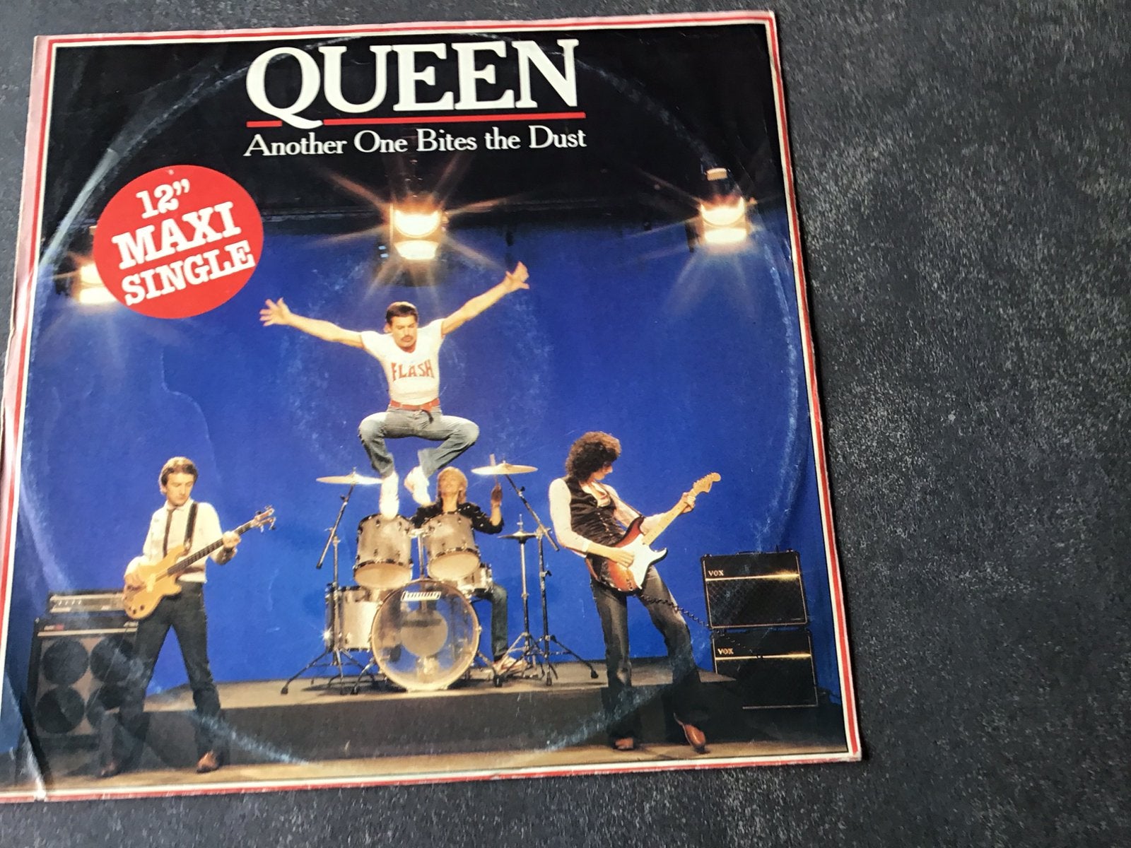 Queen - Another One Bites the Dust - 12” maxi single - Vinyl, Gebruikt, Pop, Ophalen of Verzenden, 12 inch