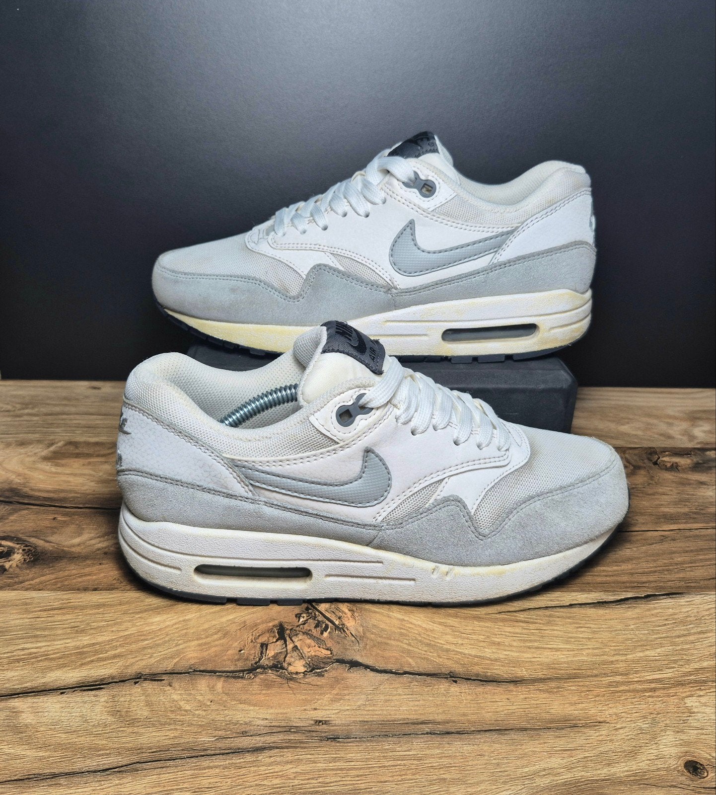 Nike Air Max 1 – Wit/Grijs – EU 38.5, Kleding | Dames, Schoenen, Verzenden, Wit, Sneakers of Gympen, Nvt