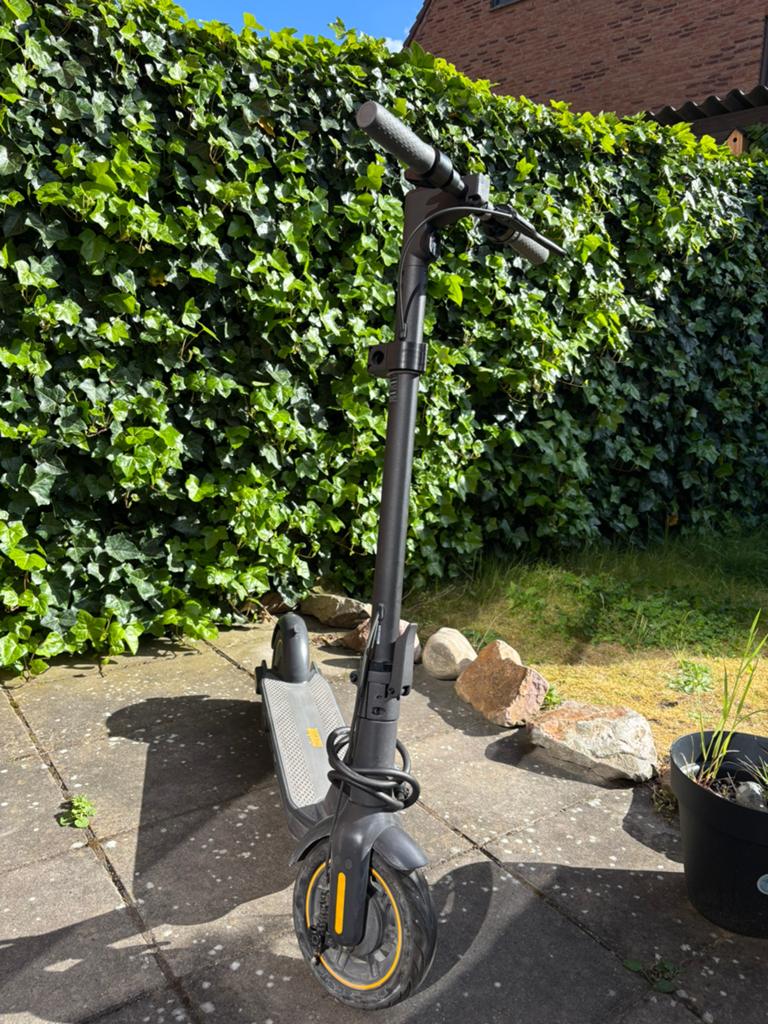 Segway Ninebot KickScooter Max G30P elektrische step, Fietsen en Brommers, Steps, Ophalen of Verzenden, Gebruikt, Elektrische step (E-scooter)
