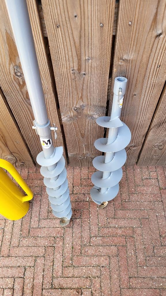 TE HUUR ** Grondboor benzine en palenrammer ** HUREN, Ophalen, Gebruikt, Grondboor