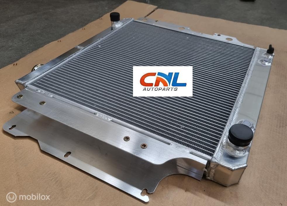 Radiateur +Shroud+Fan 1987-2006 Jeep Wrangler YJ TJ 2.4/2.5, Nieuw, Ophalen of Verzenden