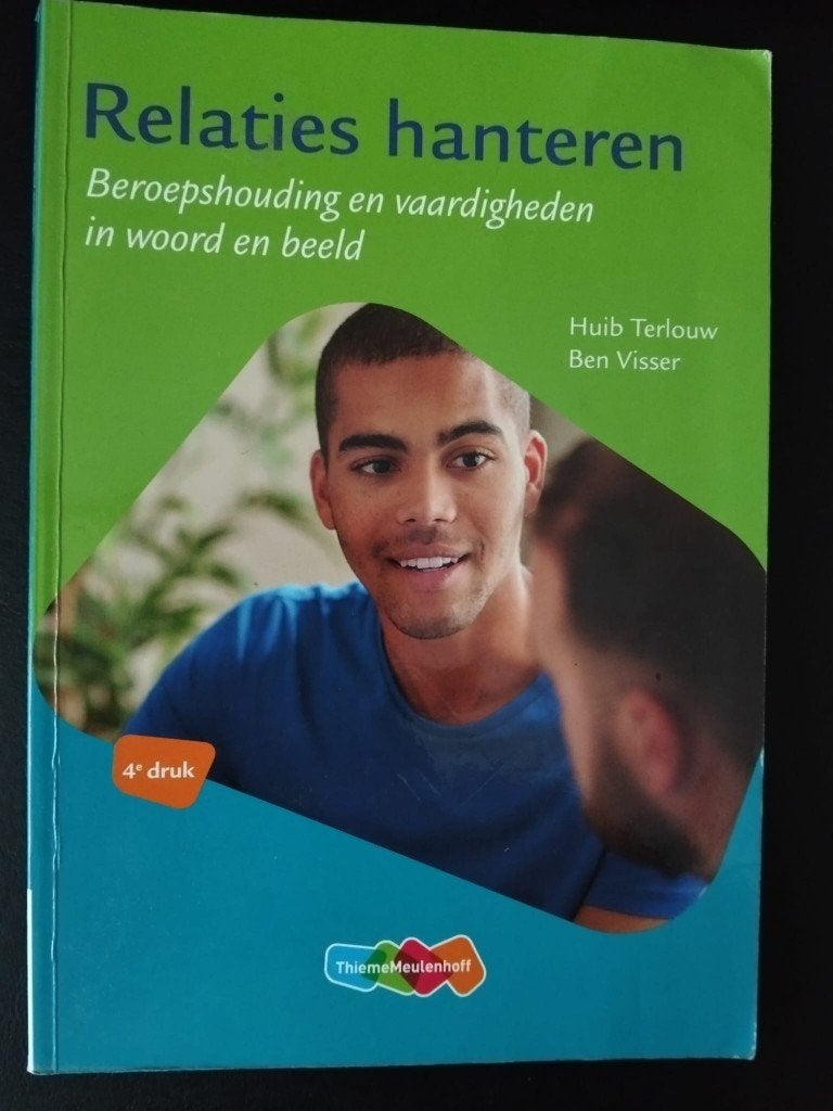 Relaties hanteren, Boeken, Studieboeken en Cursussen, ThiemeMeulenhoff, Zo goed als nieuw, Beta, HBO