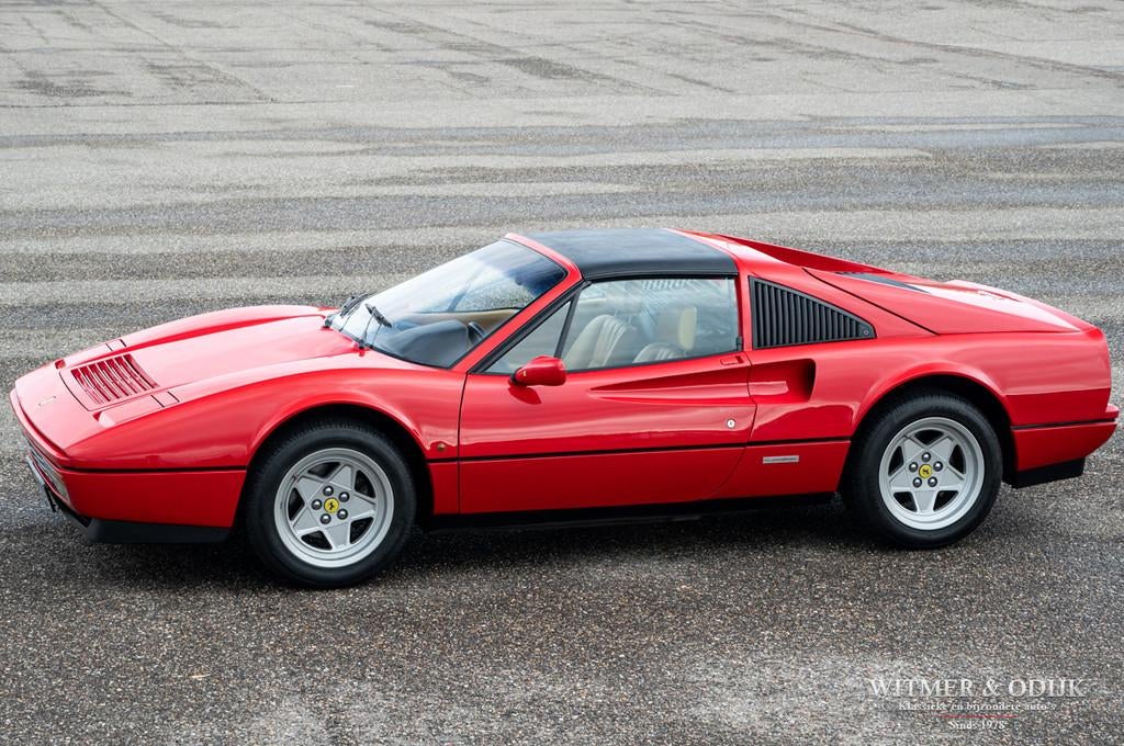 Ferrari 328 GTS (bj 1985), Auto's, Ferrari, Bedrijf, Te koop, Benzine, Cabriolet, Handgeschakeld, Rood, Beige, Leder, Achterwielaandrijving