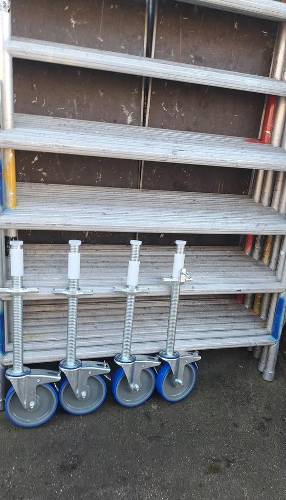 Te koop aluminium rolsteiger 820 meter met/zonder aanhanger, Ophalen of Verzenden, Euroscaffold, Rolsteiger of Kamersteiger, 5 meter of hoger
