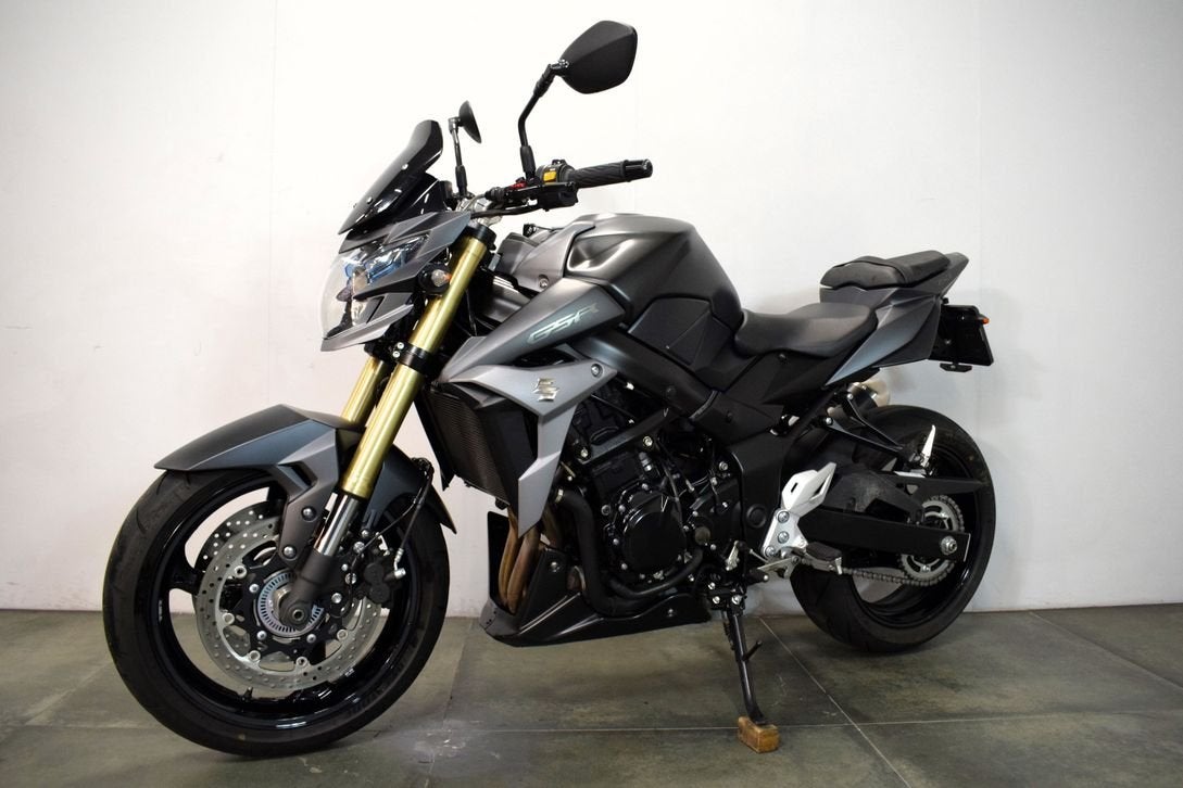 SUZUKI GSR 750 A, SUZUKI, 4 cilinders, Motorrijbewijs A, Bedrijf
